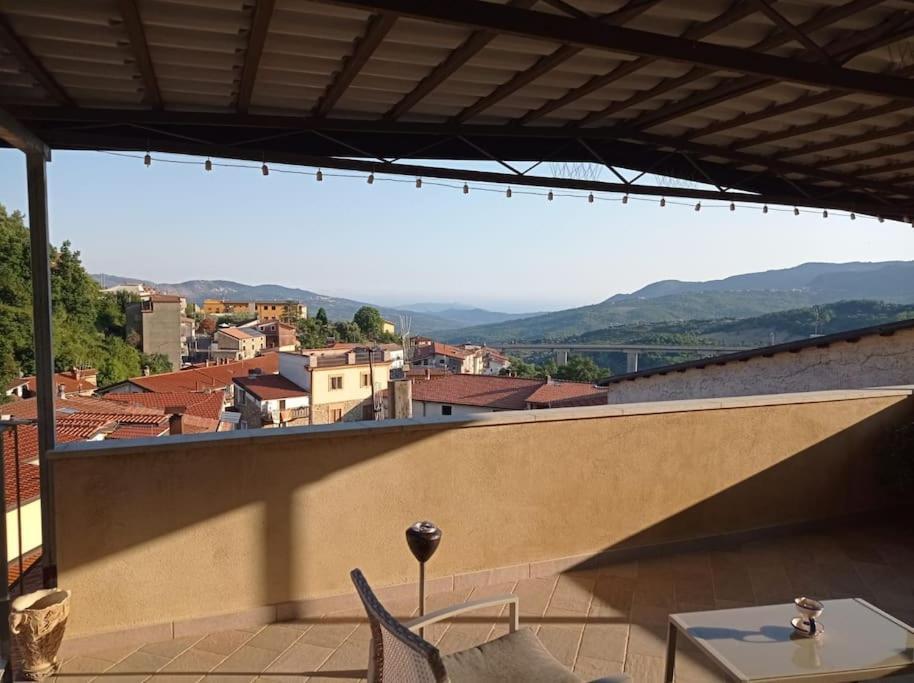 Casa Torre Con Terrazza Panoramica Villa Futani Buitenkant foto