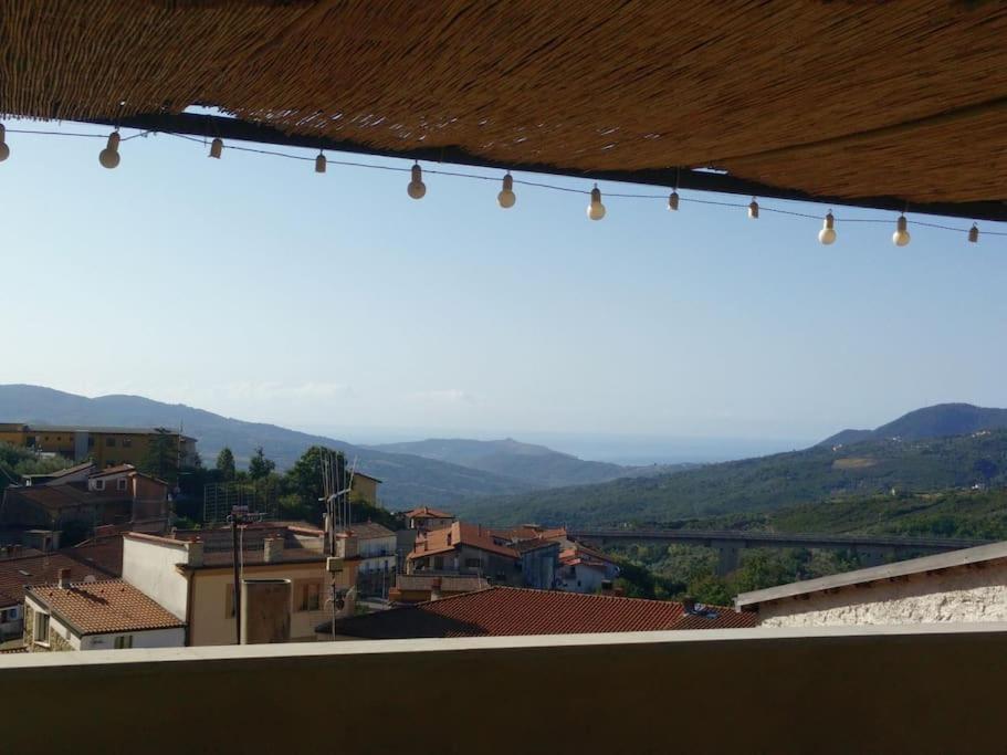Casa Torre Con Terrazza Panoramica Villa Futani Buitenkant foto