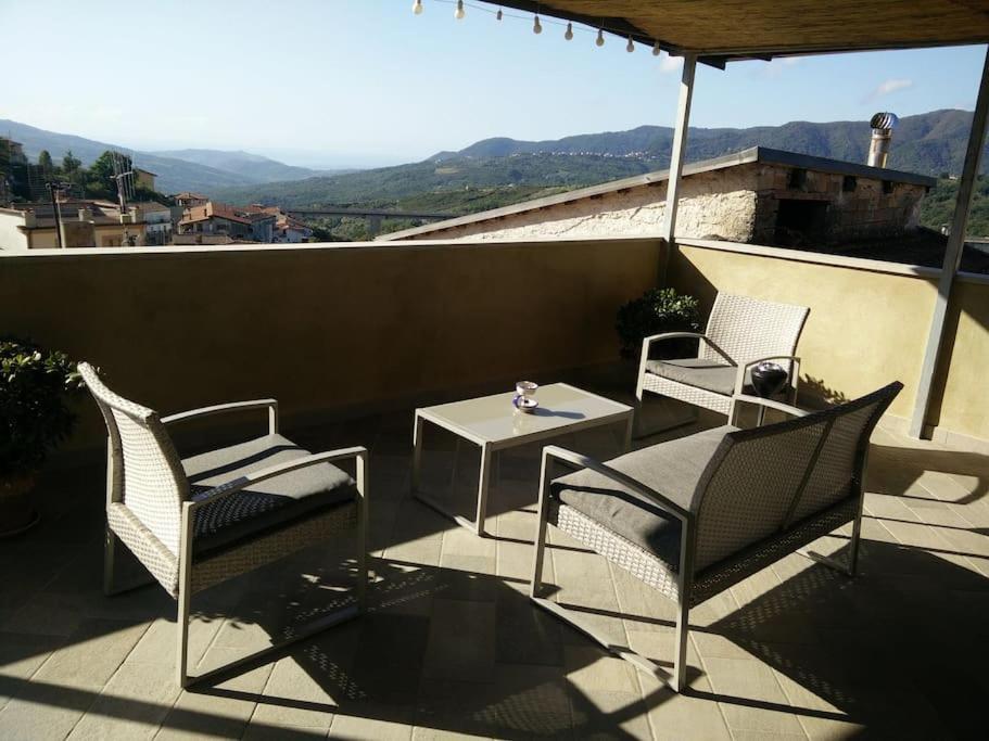 Casa Torre Con Terrazza Panoramica Villa Futani Buitenkant foto